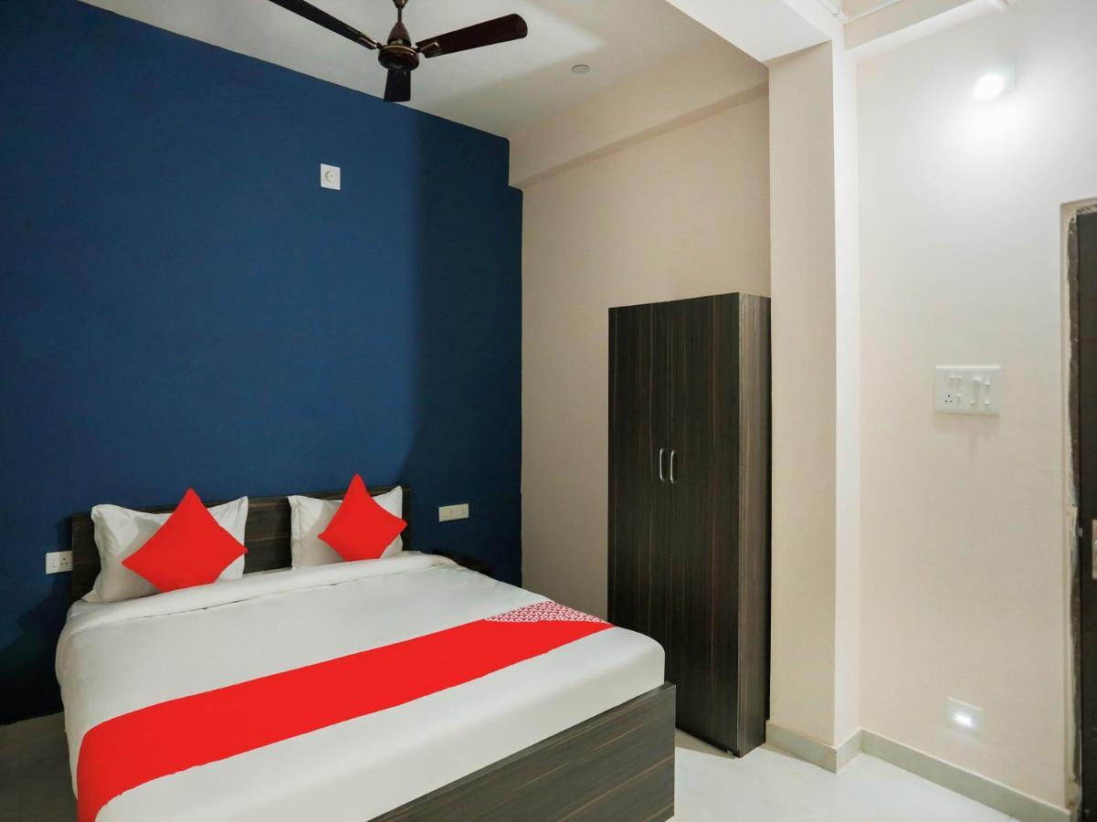 Flagship 76560 Hotel Vanss Bhubaneswar Exterior photo