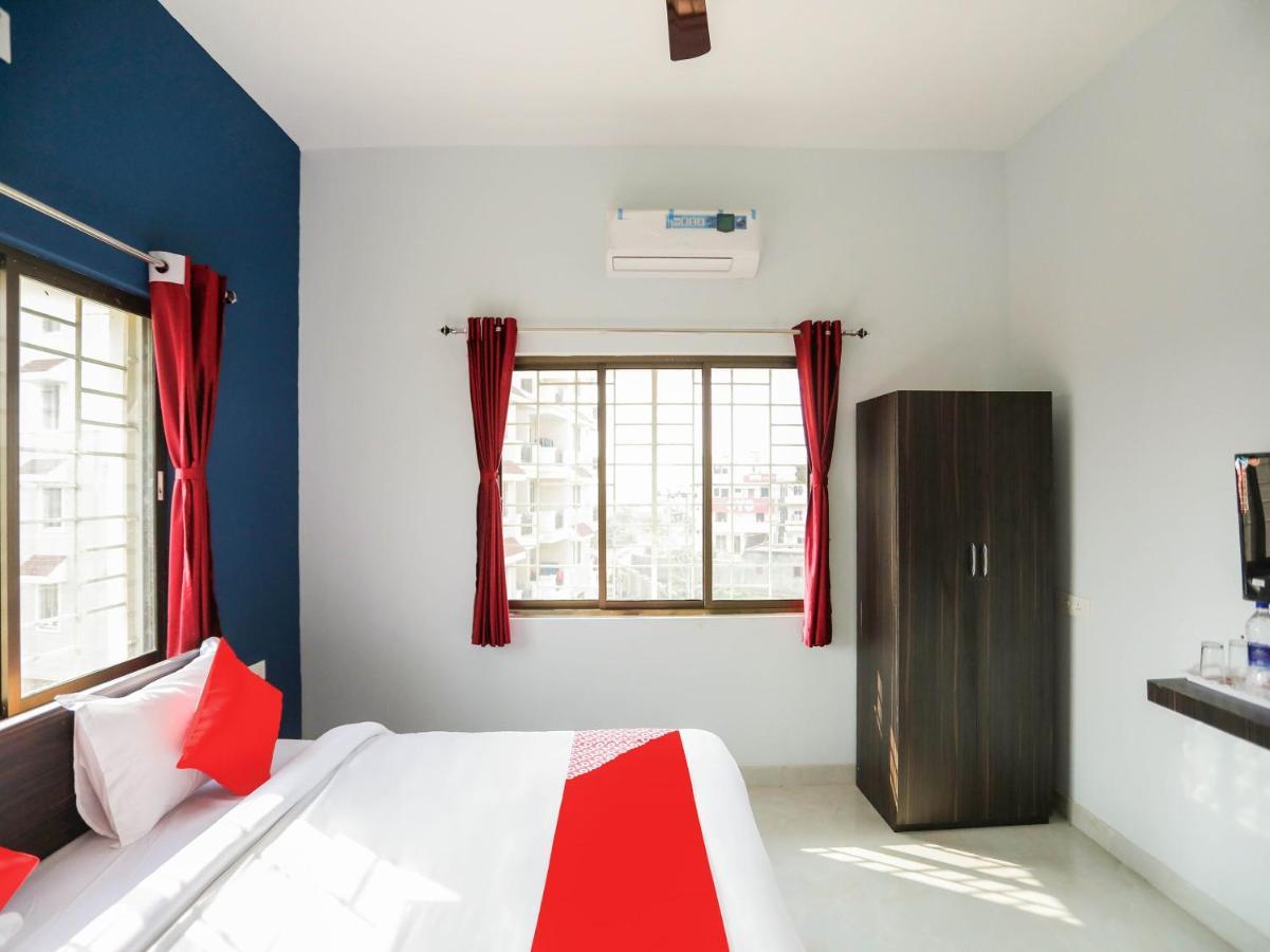 Flagship 76560 Hotel Vanss Bhubaneswar Exterior photo